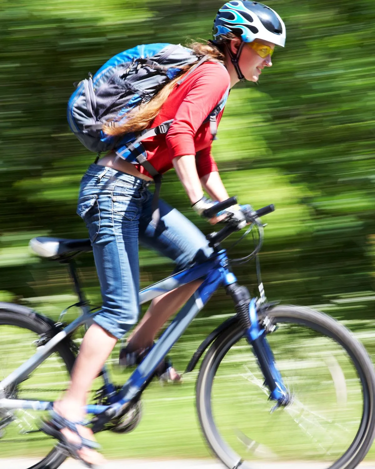 Person riding bike/commuting in Lone Tree Colorado - IVitalize Mobile Hydration and Aesthetics